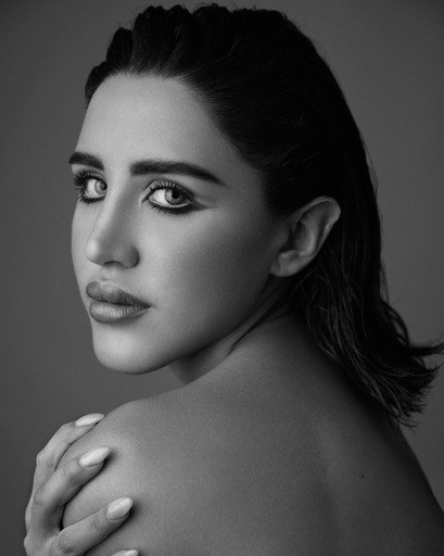 Retrato en blanco y negro de Valeria Iglesias